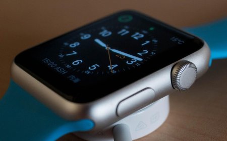 Madhya Pradesh Man Credits Apple Watch for Detecting Life-Threatening Heart Issue