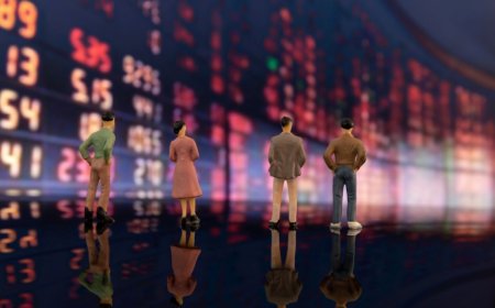 "NSE and BSE Closed on Guru Nanak Jayanti 2025; MCX Morning Session Suspended"