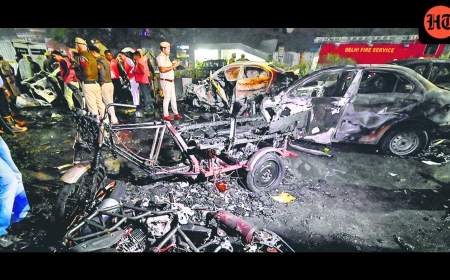 Delhi Blast: Hyundai i20 Parked Near Sunehri Masjid for Two Hours Before Tragic Explosion