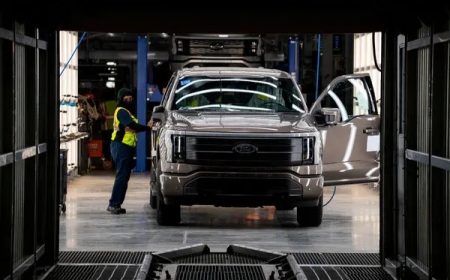 Luxury Electric Vehicles Hit Hard as Sales Plunge and Automakers Shift Toward Cheaper Models