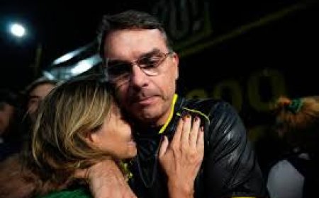 Bolsonaro Claims ‘Hallucinations’ Led to Ankle Monitor Violation During First Day in Jail