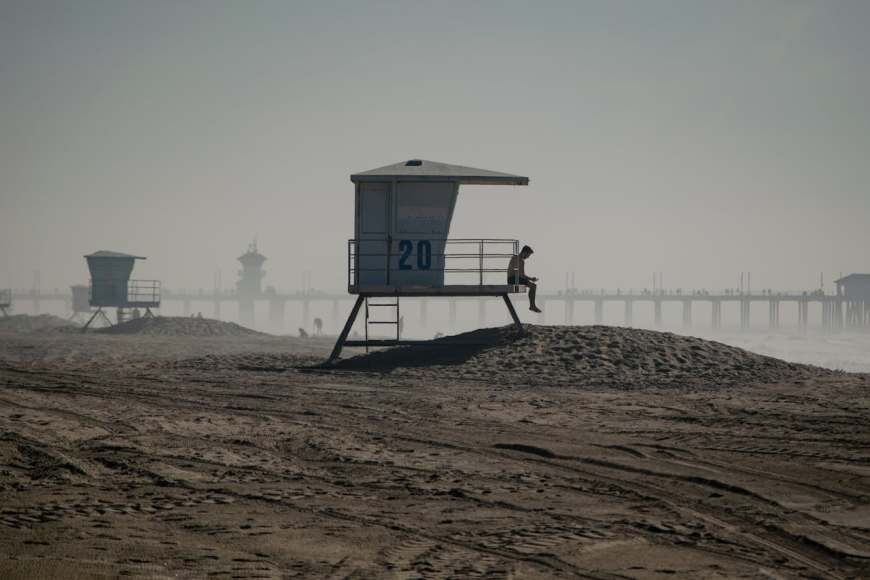 Siddaramaiah Criticizes Centre for Overlooking Kannada, Urges Protection of State Language on Rajyotsava Day