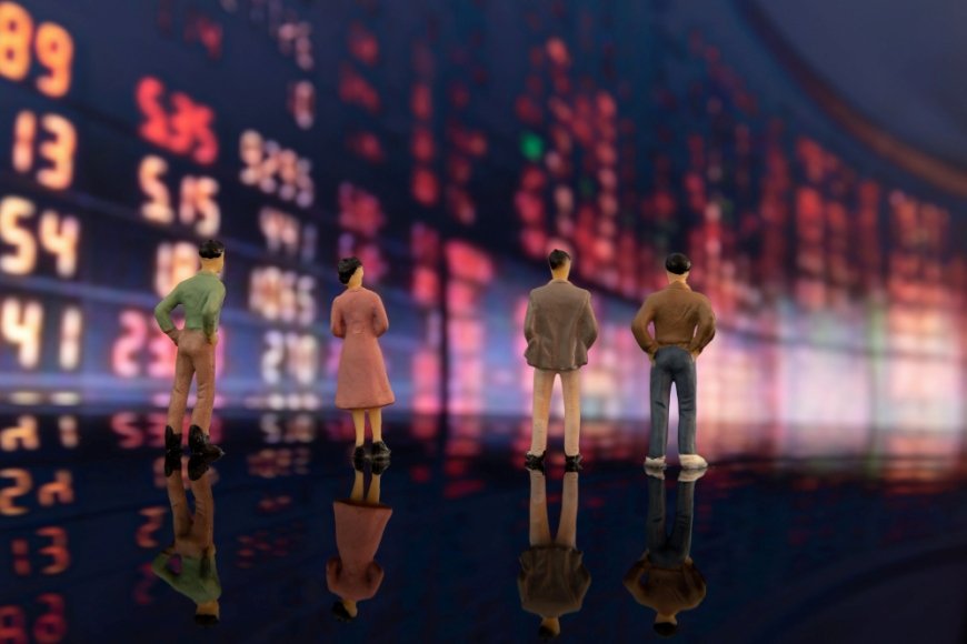 "NSE and BSE Closed on Guru Nanak Jayanti 2025; MCX Morning Session Suspended"