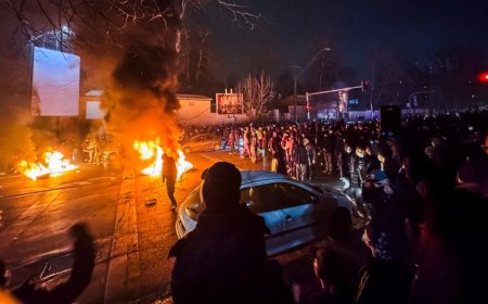 Iran warns against potential US involvement as protesters defy brutal crackdown