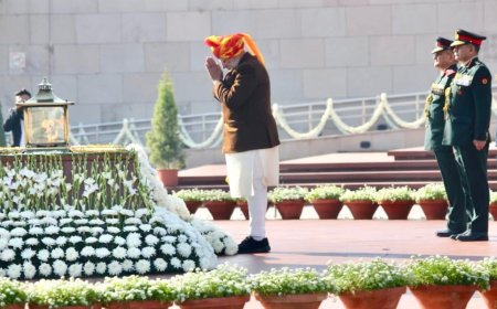 On Republic Day 2026, PM Narendra Modi pays tribute to martyrs at National War Memorial