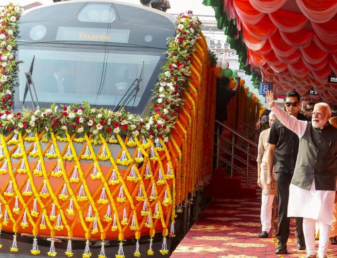 PM Modi to Flag Off India’s First Vande Bharat Sleeper Train on Kolkata‑Guwahati Route