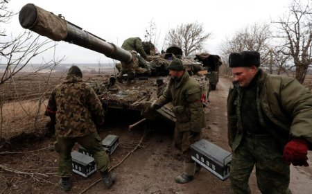 Four Years Into the Ukraine War, Russia Faces Mounting Consequences