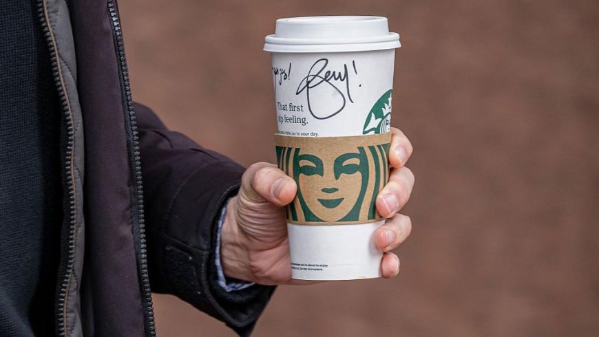 Starbucks Turns to Robots in Bid to Win Back Customers