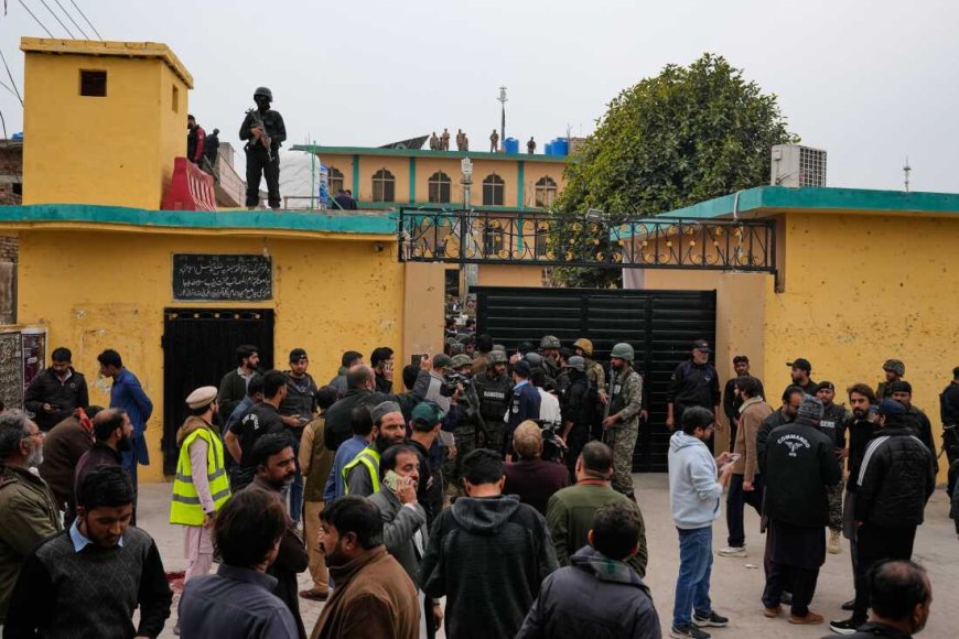 Deadly Suicide Bombing at Islamabad Mosque Kills At Least 31 Worshippers