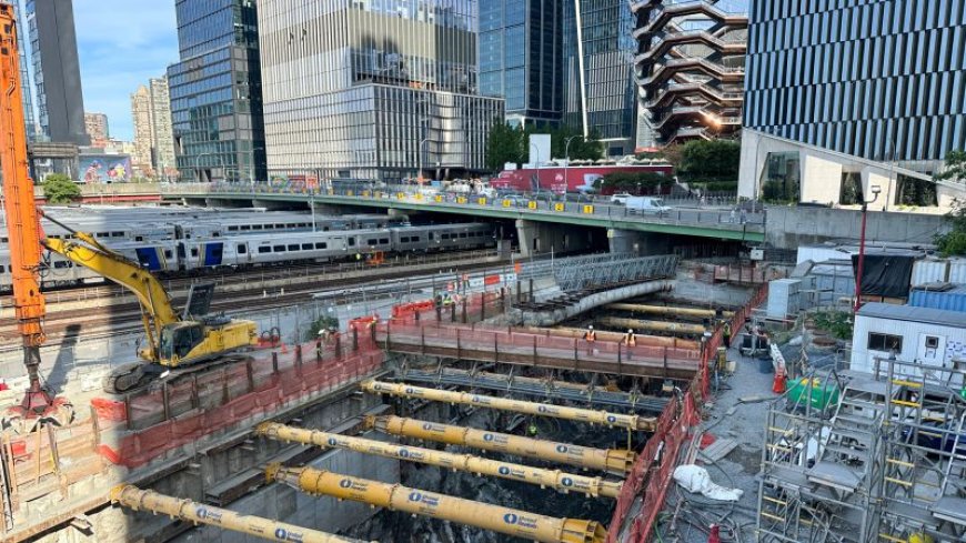 Judge Grants Trump Administration Extension to Release Frozen Funds for New York Tunnel Project