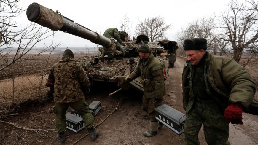 Four Years Into the Ukraine War, Russia Faces Mounting Consequences
