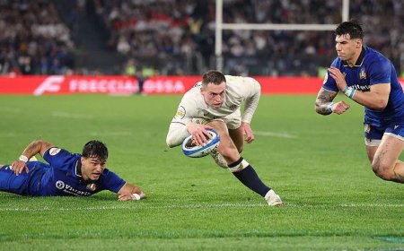 England Staying United Under Pressure, Says Roebuck