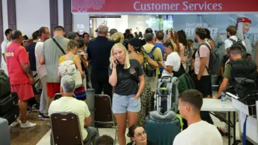 Flights Cancelled and Travel Warnings Escalate After Strikes on Iran