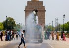 Blistering Heatwave Sweeps Across Delhi NCR, Temperatures Set to Near 44°C Mark