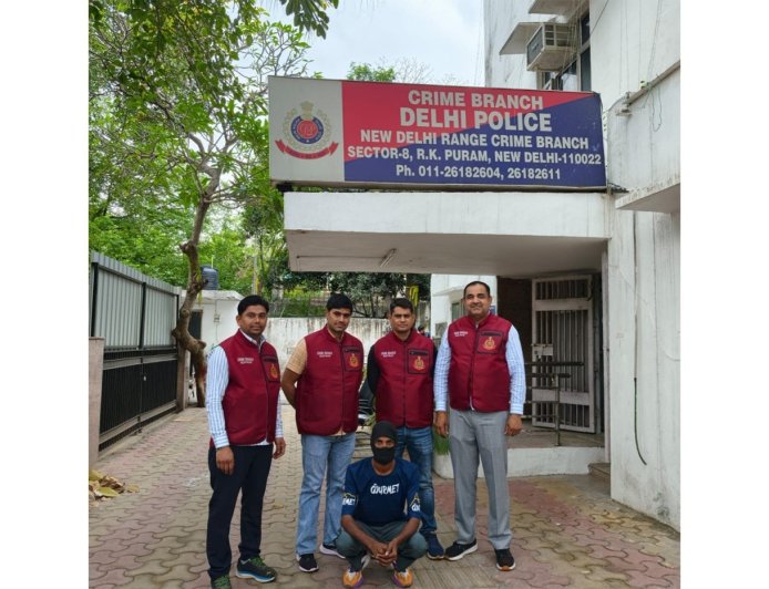 Delhi Crime Branch Busts Southeast Delhi Gang, Kingpin Arrested