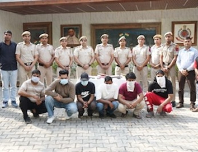 Delhi cyber fraud gang busted in “digital arrest” scam