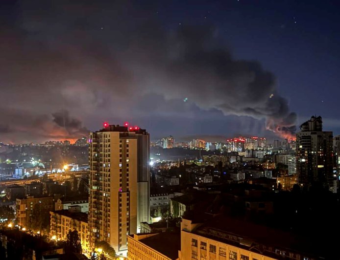 Russian Strikes on Ukraine Leave 13 Dead as Drone and Missile Attacks Intensify