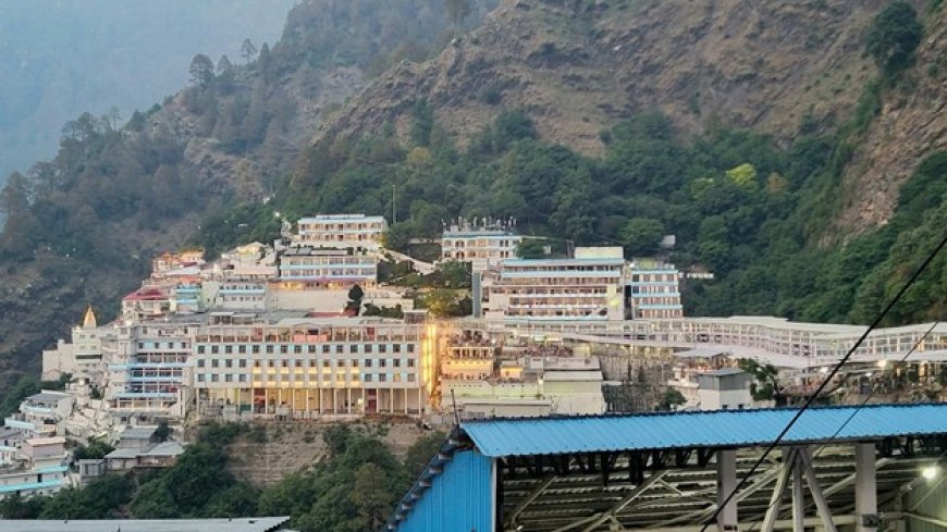 Vaishno Devi Silver Donation Scam Exposed: Majority of Offerings Found Fake, Toxic Metals Detected in Shrine Contributions