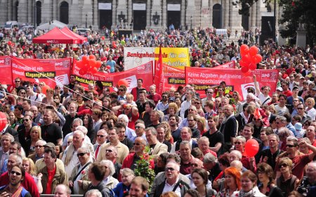 International Workers’ Day Sees Massive Protests Against War and Economic Inequality