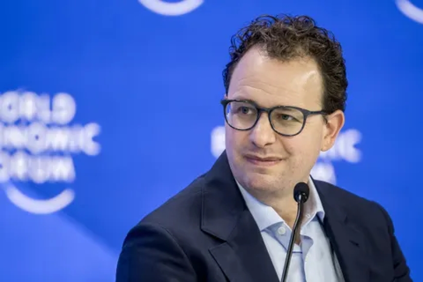 Anthropic CEO Raises Alarm as Advanced AI Detects Widespread Software Vulnerabilities