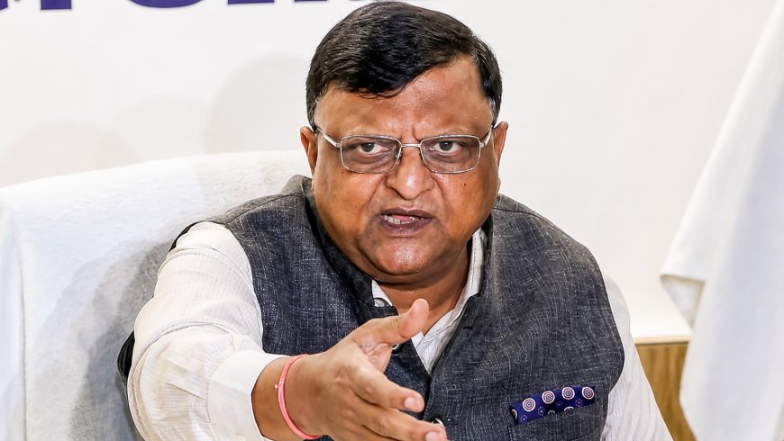 TMC Slams BJP and Election Commission Over Former Bengal CEO’s Top Government Appointment