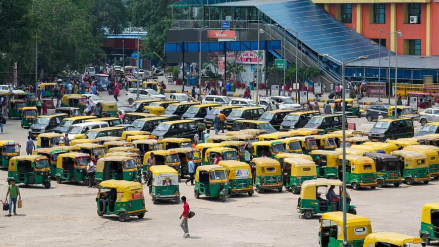 Delhi Taxi Drivers Call for Three-Day Strike From May 21 Over Fare and Policy Demands