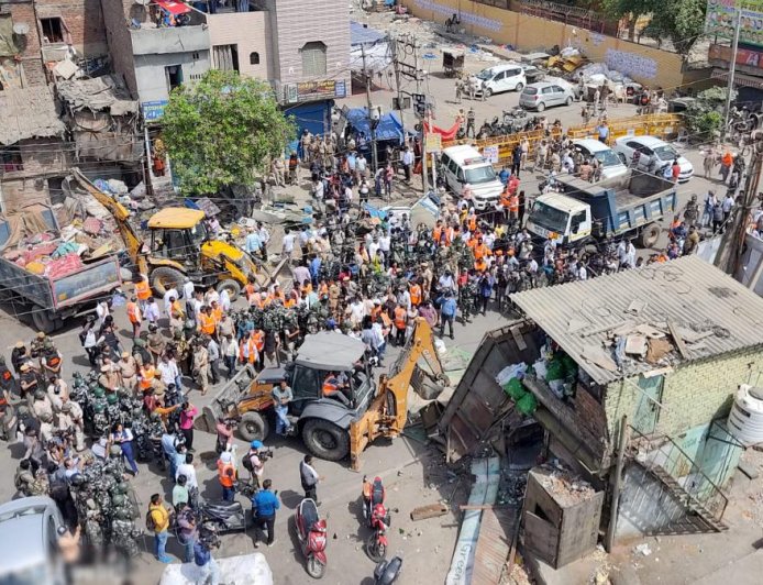 Major Crackdown in Delhi’s Haiderpur: Authorities Move Against 143 Illegal Structures After Months of Legal Process