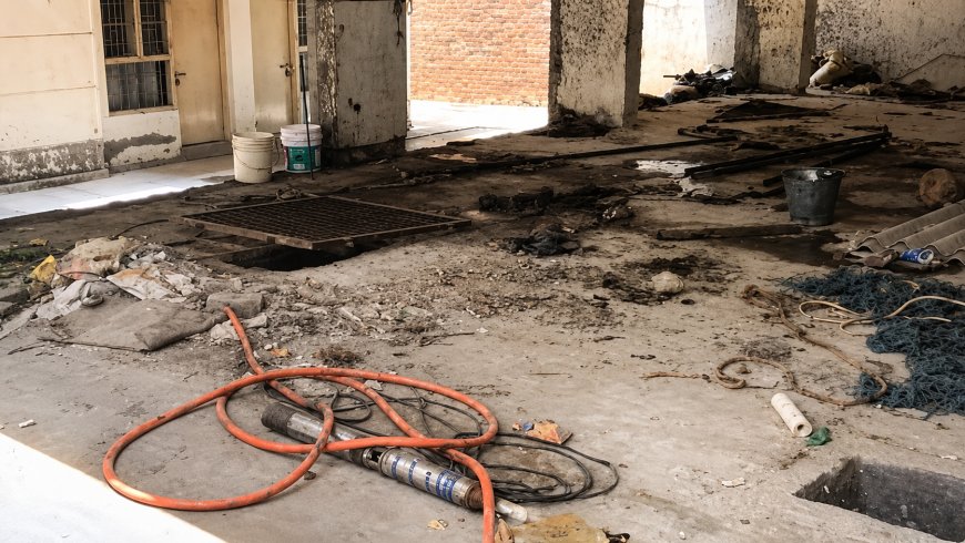Three Workers Die After Inhaling Toxic Gas Inside Septic Tank at Delhi's Mundka Factory