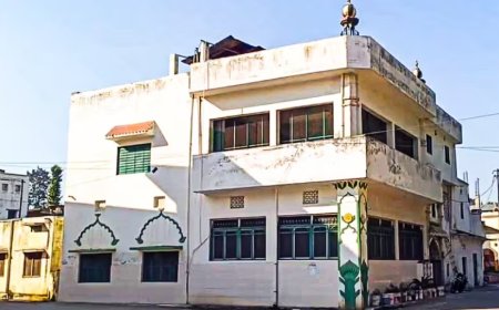 70-Year-Old Mosque at Saharanpur Collectorate Ordered to Be Demolished, Court Calls It Illegal Encroachment on Government Land