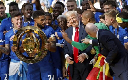 Trump Overshadows Spain’s World Cup Celebration? FIFA Chief Appears to Guide Him Off Stage During Trophy Ceremony