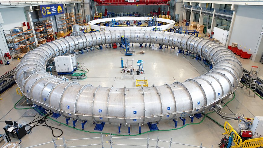 China Builds World's Largest Superconducting Magnet to Power Its 'Artificial Sun' Project