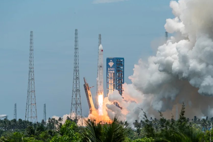 China’s Reusable Rocket Breakthrough: Space Race Heats Up as Beijing Takes Big Step to Challenge US
