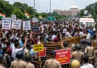 Jharkhand Student Protest Live: Students Breach First Barricade, 5 More Ahead! March Towards Assembly, Devendra Mahto in Ambulance