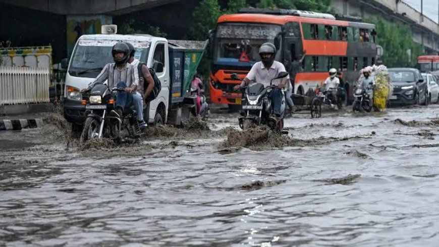 Heavy Rain Brings Delhi-NCR to a Standstill, Waterlogging Slows Traffic