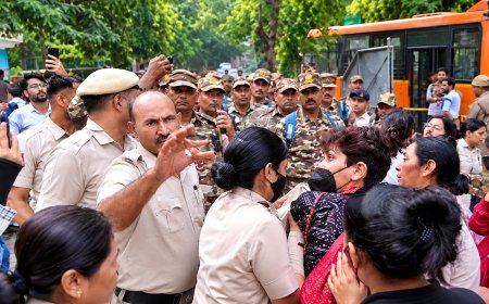 Delhi CJP Protest Live Updates: Police Await Abhijeet Dipke at Airport, 150 Protesters Detained at Jantar Mantar