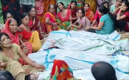 Boat Accident Claims Lives of 13 Children from the Same Family; Mothers' Cries Shake the Area as Grieving Relatives Break Down Before DM