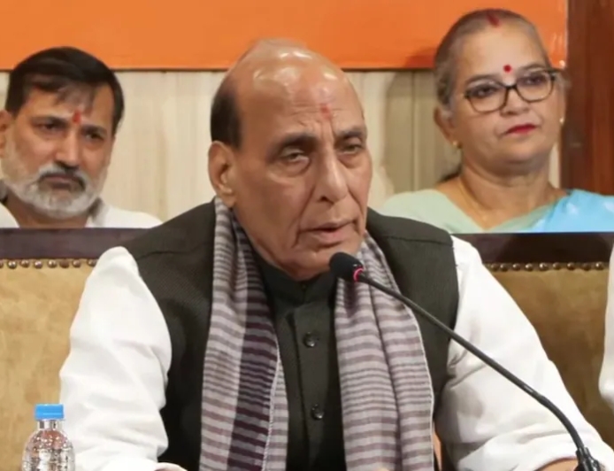'They Called It a Hydrogen Bomb, but It Didn't Even Turn Out to Be a Diwali Firecracker': Rajnath Singh Targets Rahul Gandhi